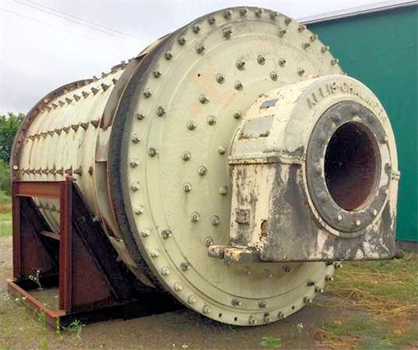 Allis Chalmers-svedala (metso) 9'6" X 13' (2.9m X 4m) Rod Mill With (2) 325 Kw (436 Hp) Motors)